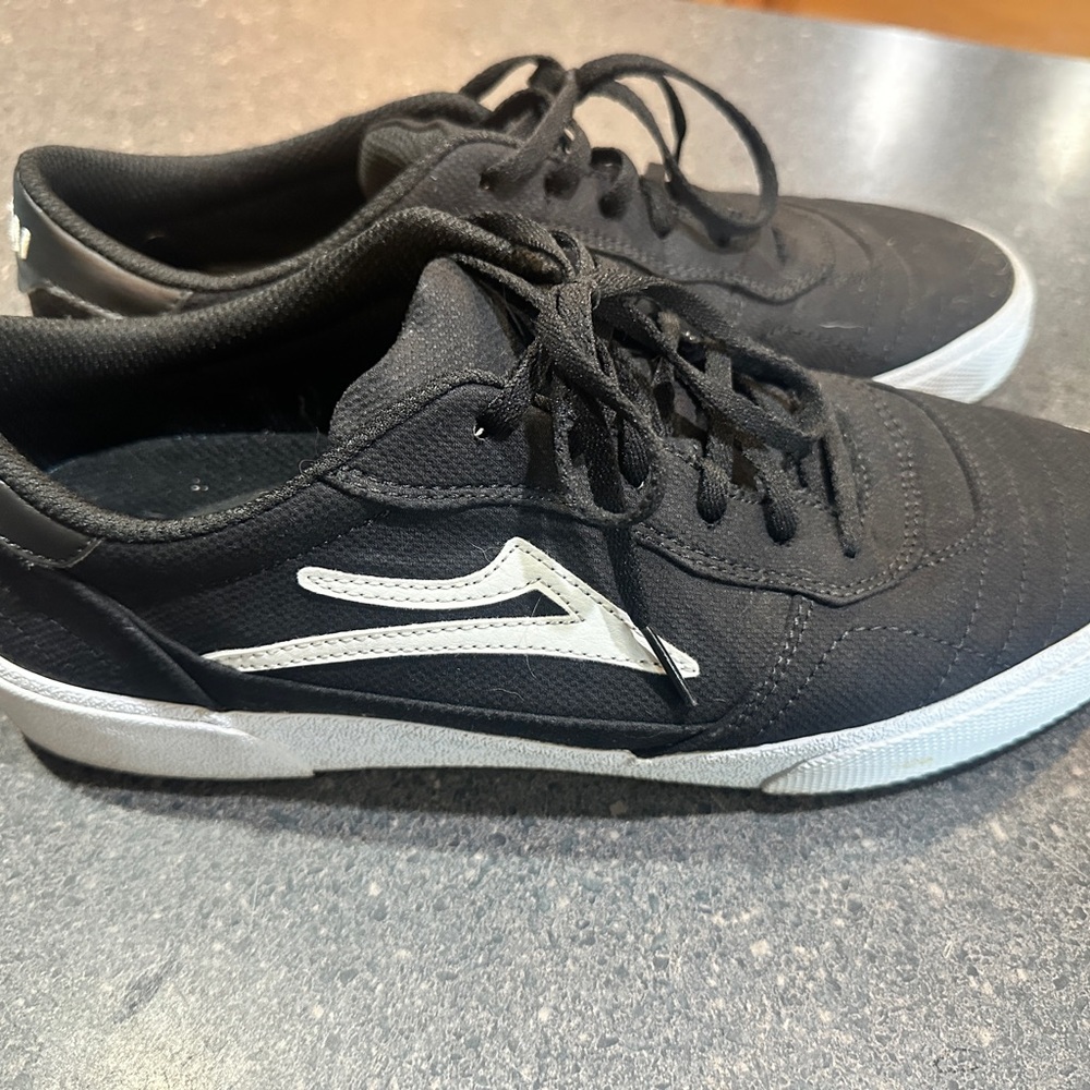 Lakai Cambridge skate shoes size 10.5